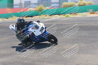 media/Jun-05-2022-WERA (Sun) [[64b01df28d]]/Race 13 senior superbike/